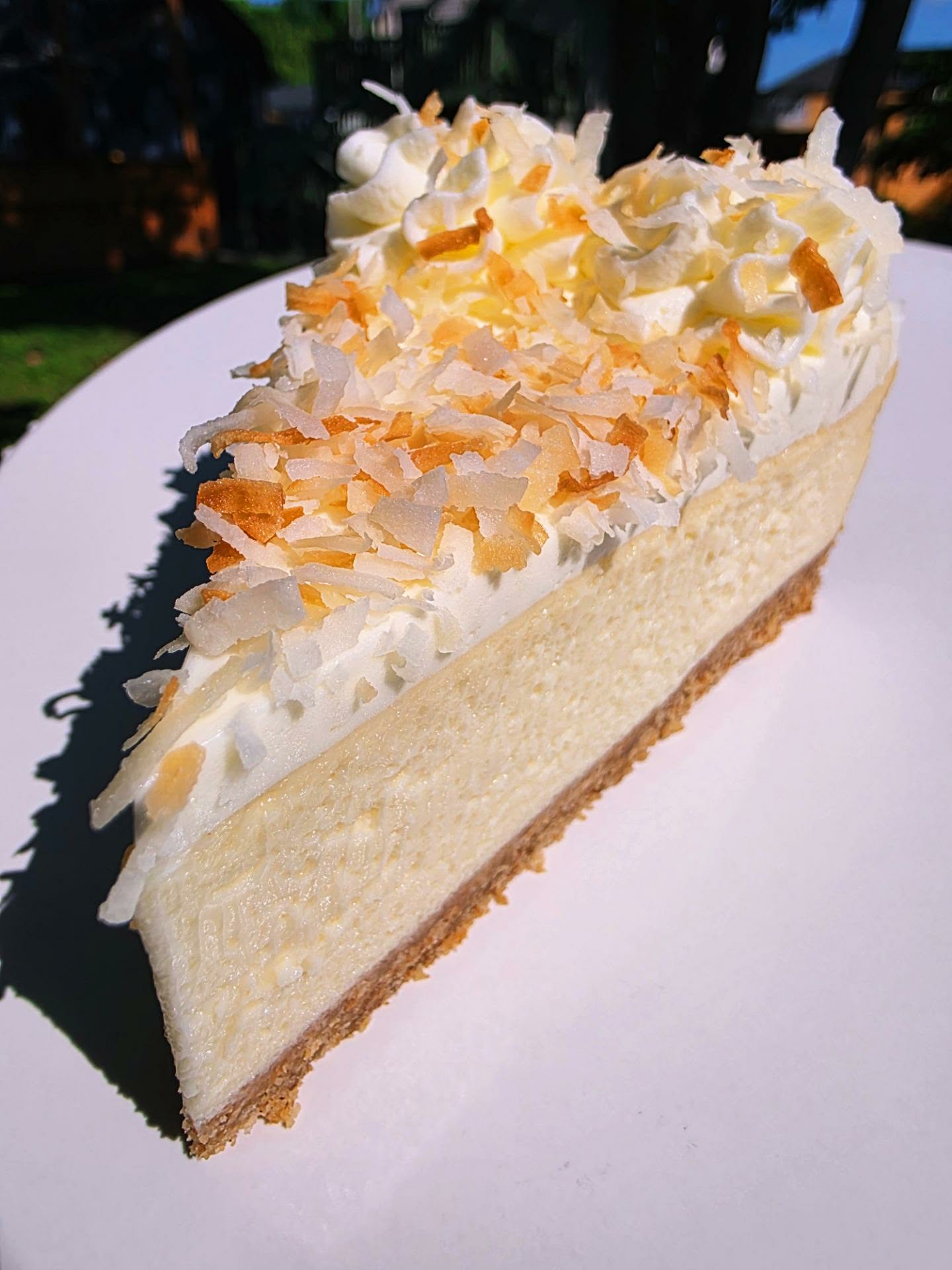 Coconut-Cream-Pie-Cheesecake